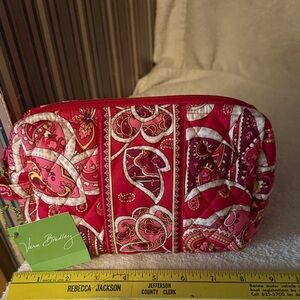 Vera Bradley medium cosmetic rosy posies